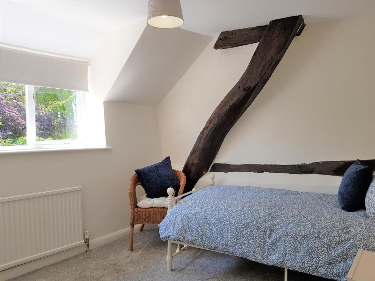 Cruck Cottage Pickering Exterior foto